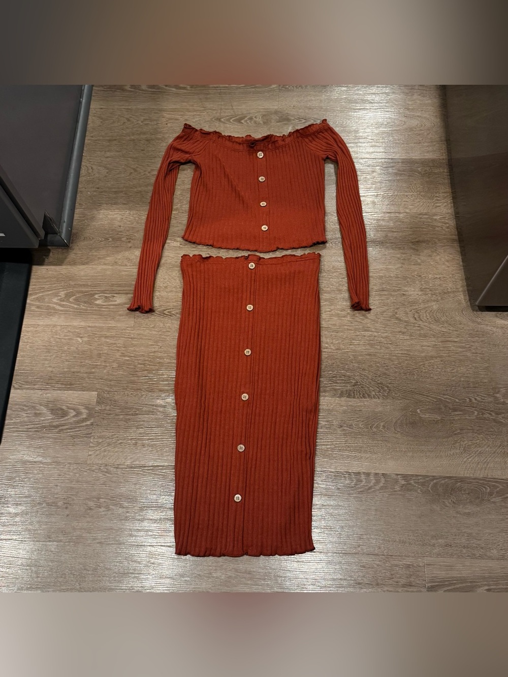 Rue21 Rust Ribbed Button-Front Midi Skirt Set